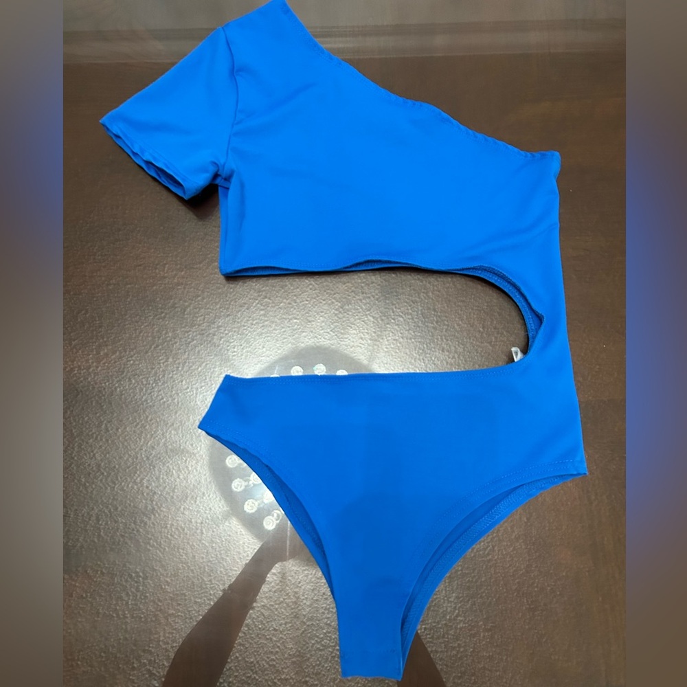 Cutout blue bodysuit